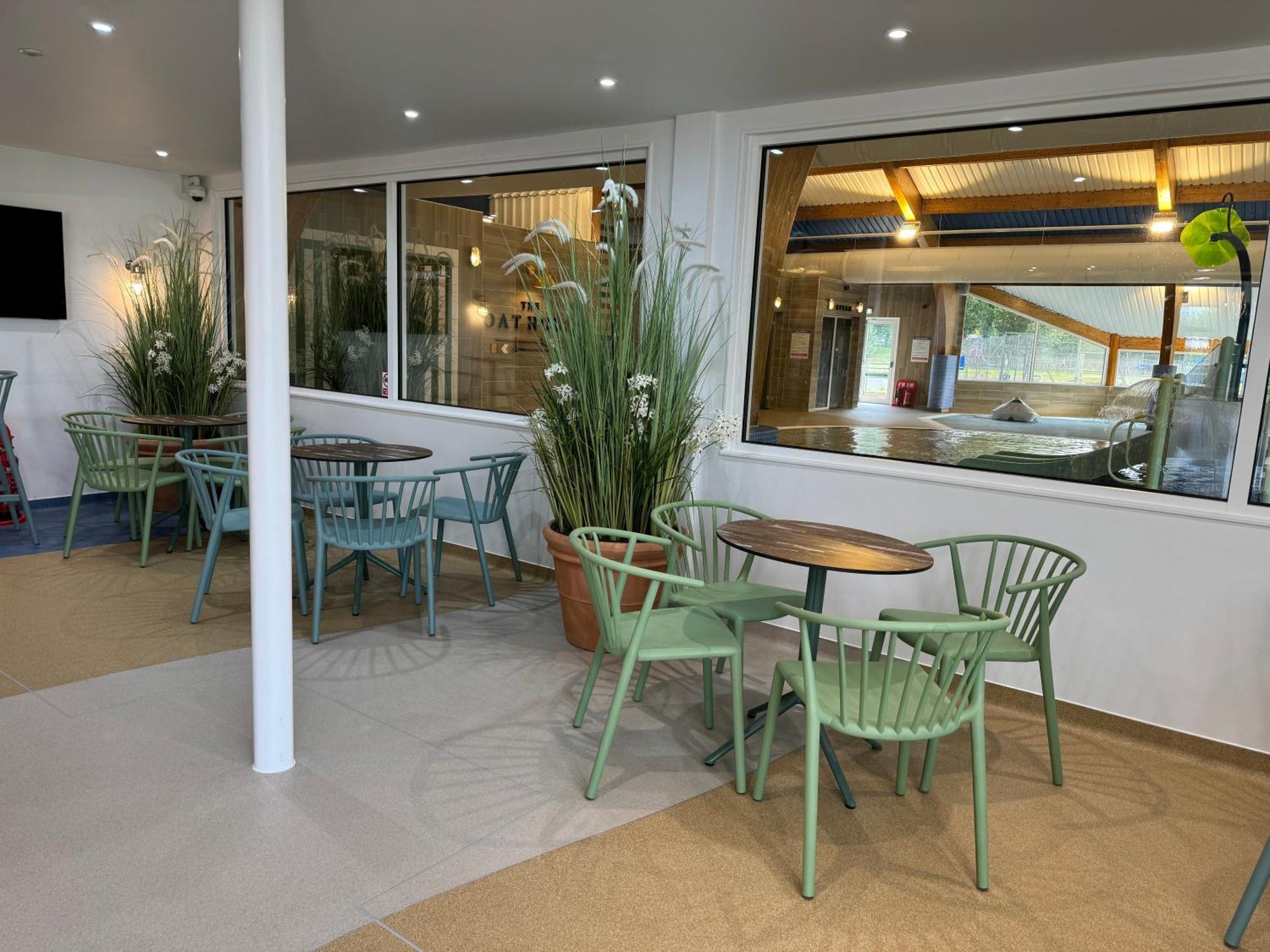Reeds View Holiday Lodge South Cerney Ngoại thất bức ảnh